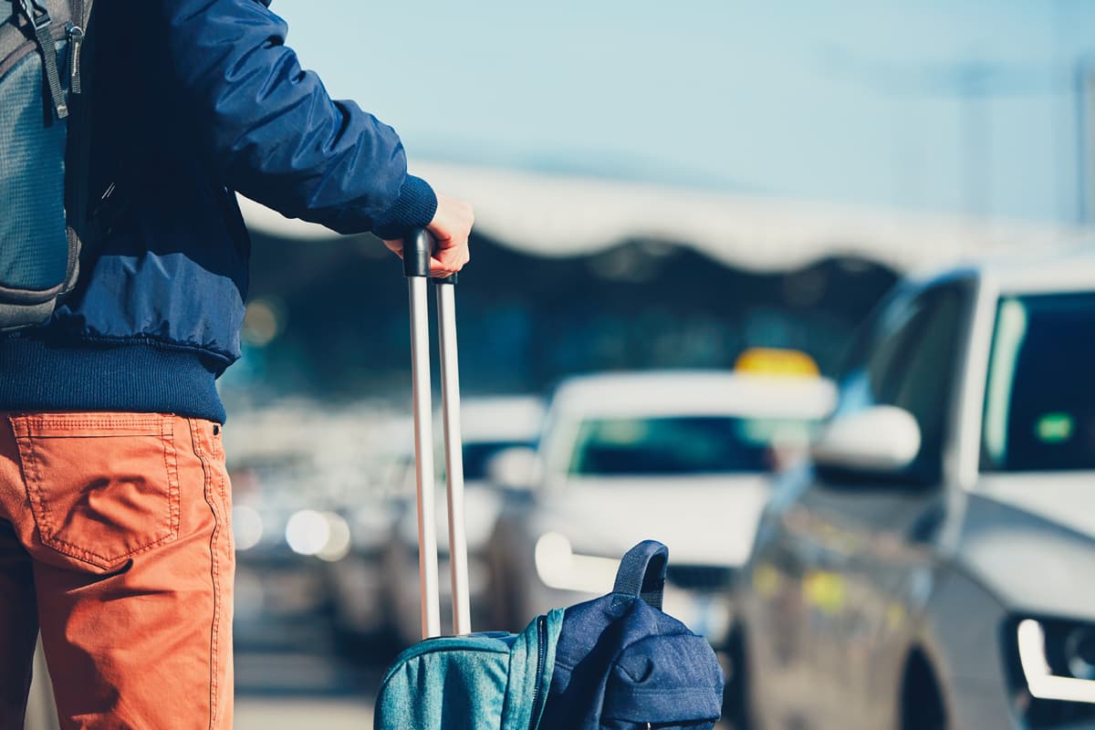  ¿Qué clase de transporte ofrecemos en Taxi Carmen?